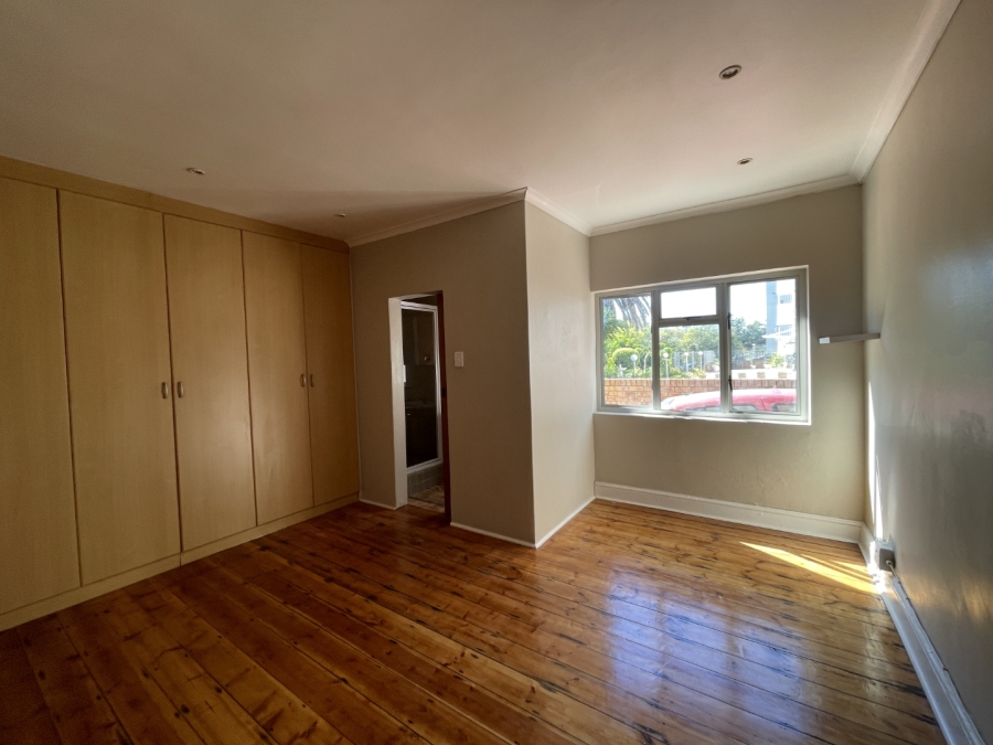 To Let Commercial Property for Rent in Sea Point Western Cape